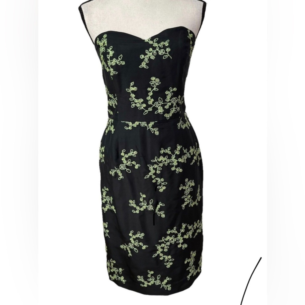MICHELLE ANTONELLI Black Green Cocktail. Size 8. Pre-owned.